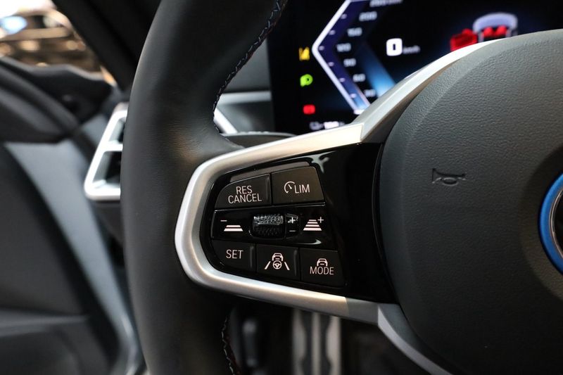 BMW i4 bild 22