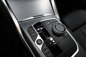 BMW i4 bild 23