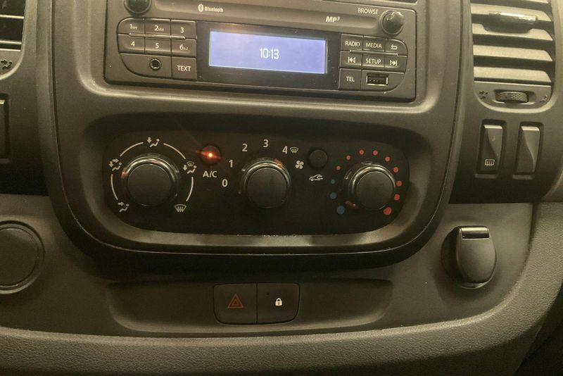Renault Trafic bild 13
