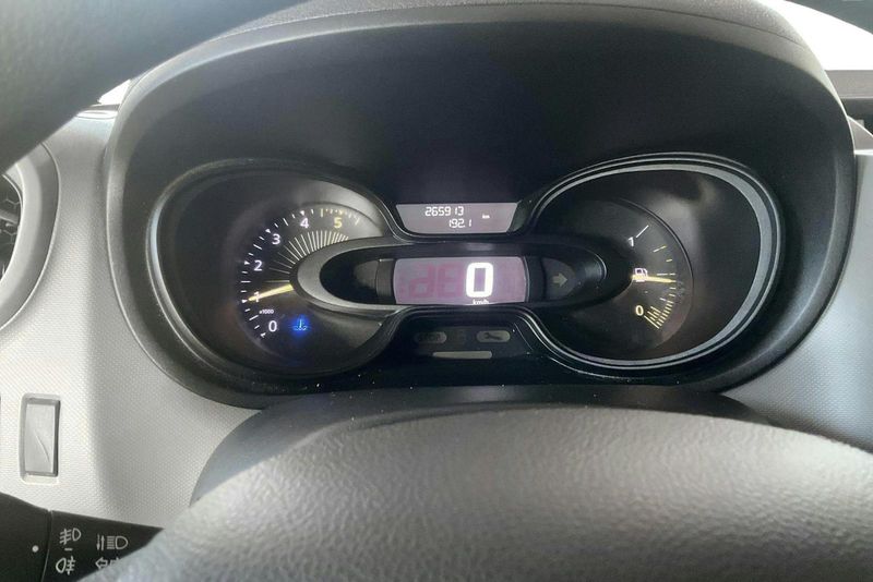 Renault Trafic bild 11