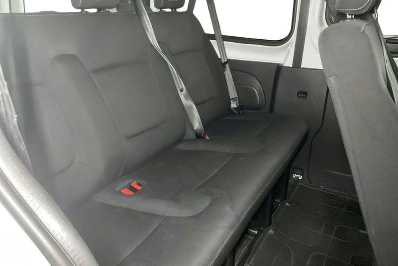 Renault Trafic bild 9