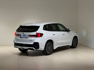 BMW X1 bild 9