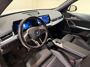 BMW X1 bild 4