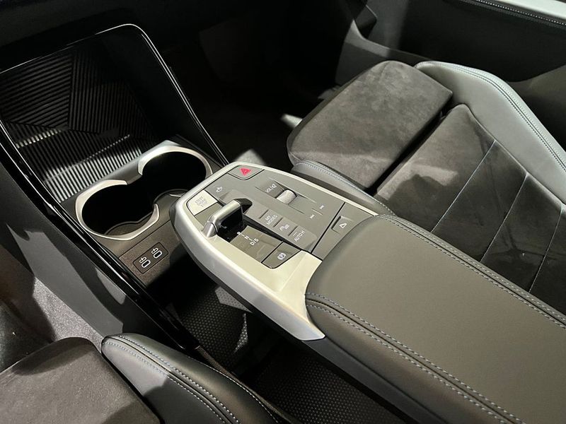 BMW X1 bild 6