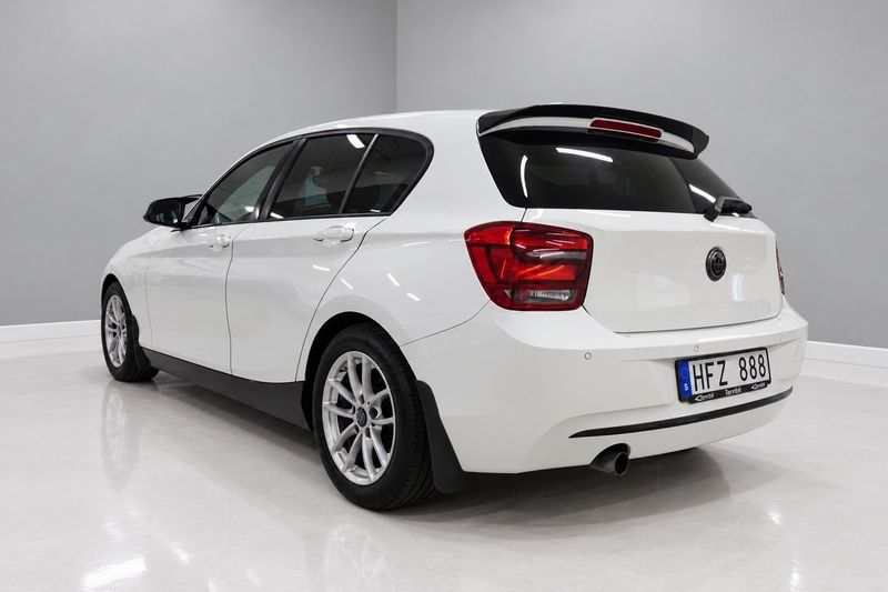 BMW 118 bild 17