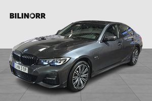 BMW 330 bild 1