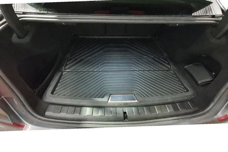 BMW 330 bild 5