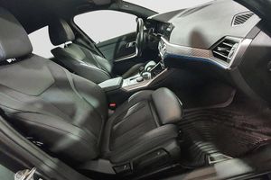 BMW 330 bild 15
