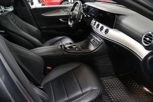 Mercedes E350 bild 18