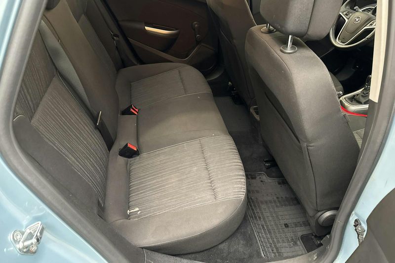 Opel Astra bild 8