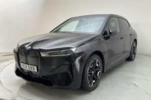 BMW iX bild 1