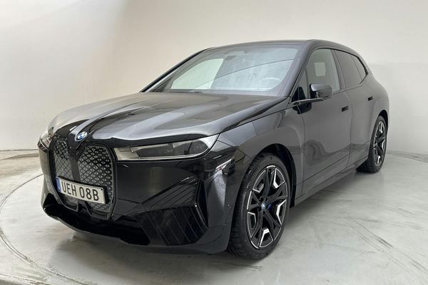 BMW iX xDrive50, I20 (520hk) - 2024