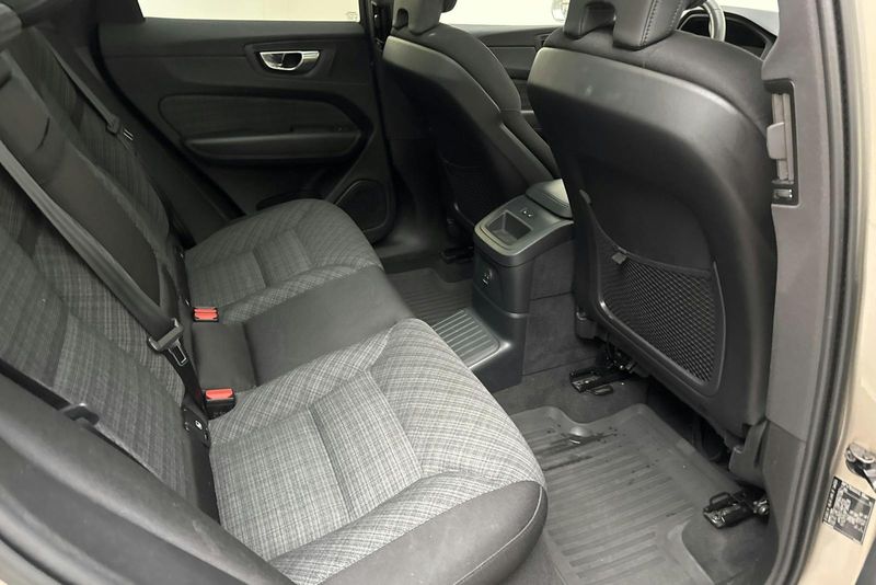 Volvo XC60 bild 8