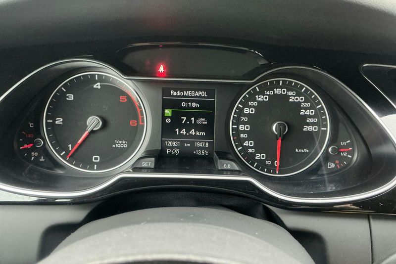 Audi A4 bild 10