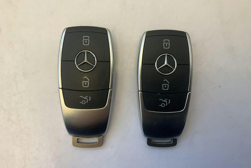 Mercedes EQB300 bild 16