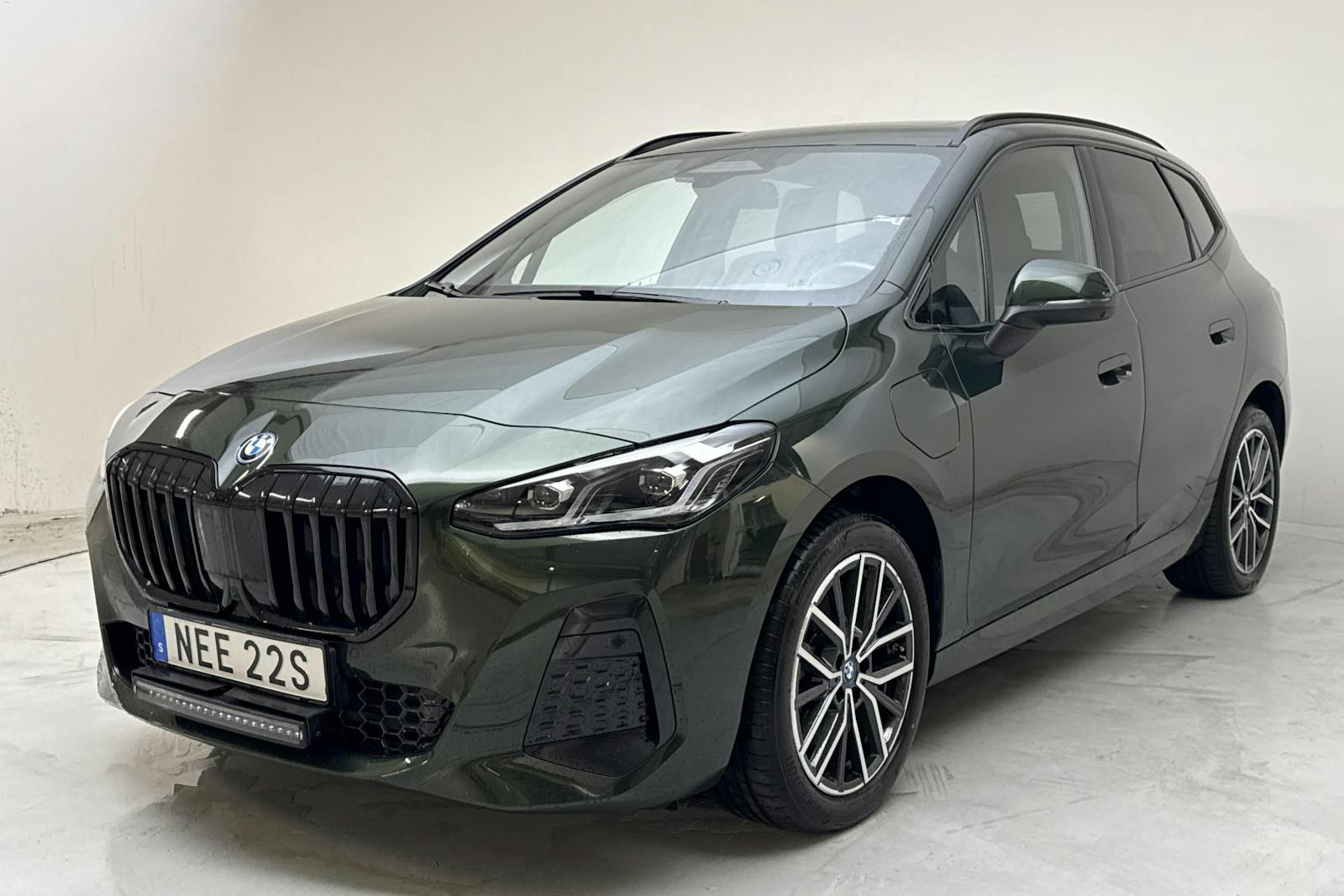 BMW 230