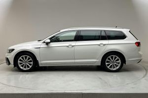 Volkswagen Passat bild 2