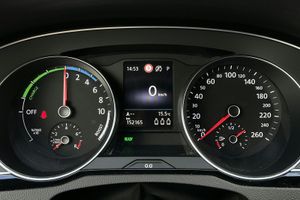 Volkswagen Passat bild 10