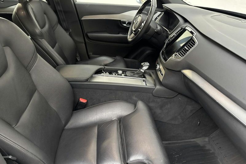 Volvo XC90 bild 7