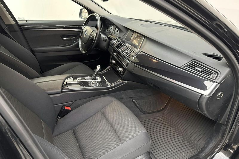 BMW 520 bild 7