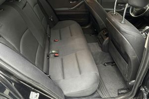 BMW 520 bild 8