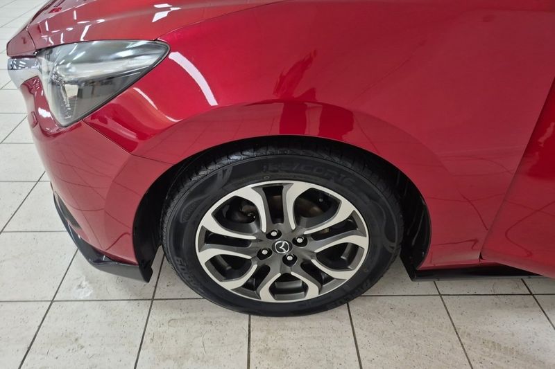 Mazda 2 bild 10