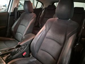 Mazda 3 bild 11