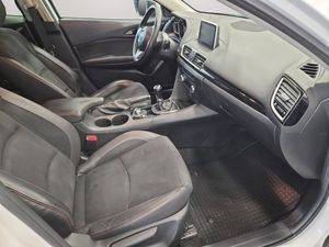 Mazda 3 bild 10