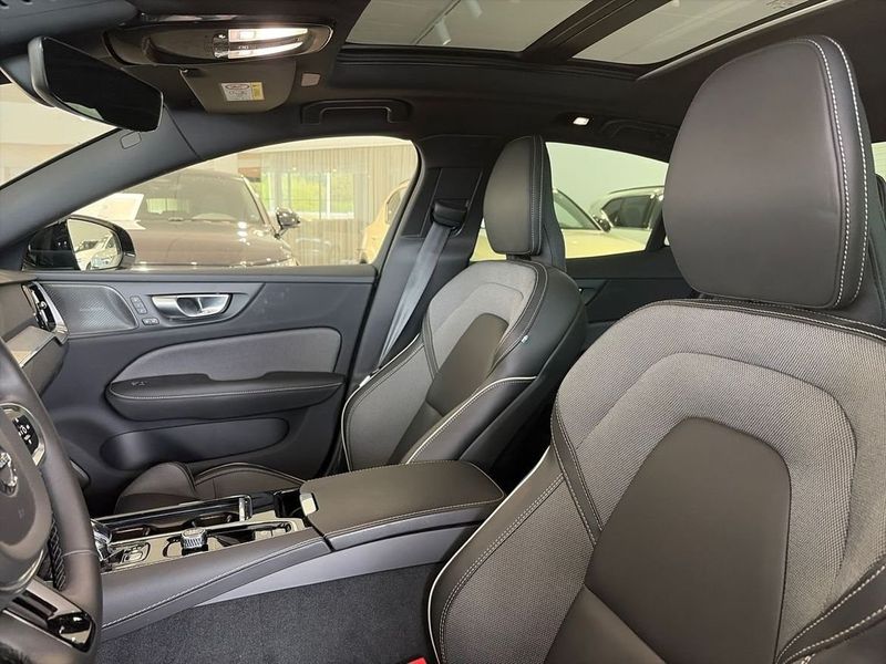 Volvo S60 bild 10