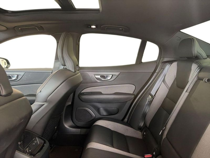 Volvo S60 bild 12