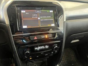 Suzuki Vitara bild 11