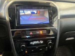 Suzuki Vitara bild 10