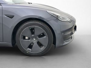Tesla Model 3 bild 33
