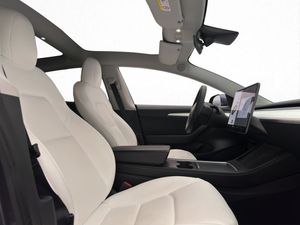 Tesla Model 3 bild 26