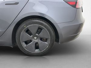 Tesla Model 3 bild 31