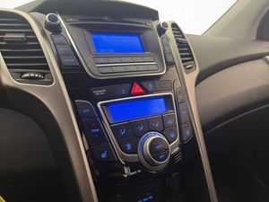 Hyundai i30 bild 19