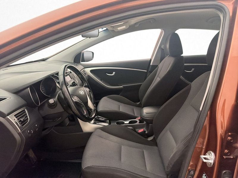 Hyundai i30 bild 12