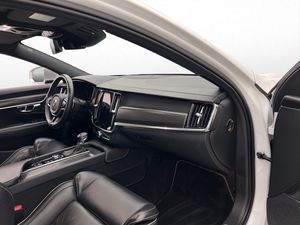 Volvo S90 bild 32