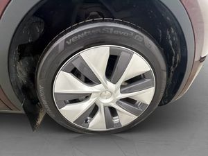 Tesla Model Y bild 29