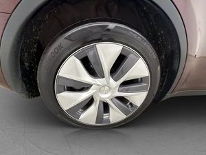 Tesla Model Y bild 28