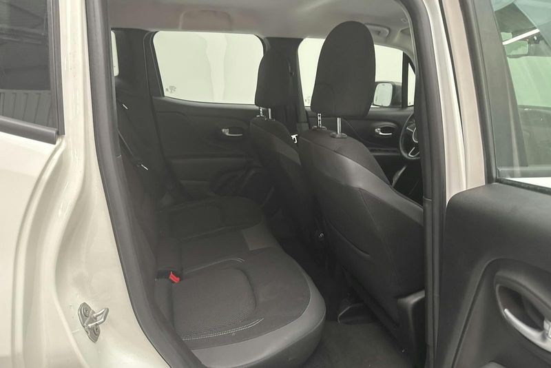 Jeep Renegade bild 8