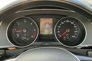 Volkswagen Passat bild 10