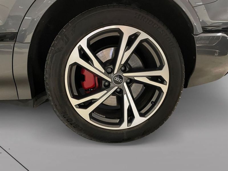 Audi Q6 e-tron bild 9