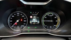 MG ZS EV bild 20