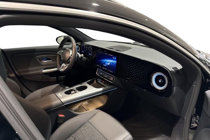 Mercedes CLA250 bild 9