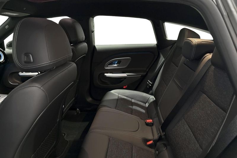 Mercedes CLA250 bild 12