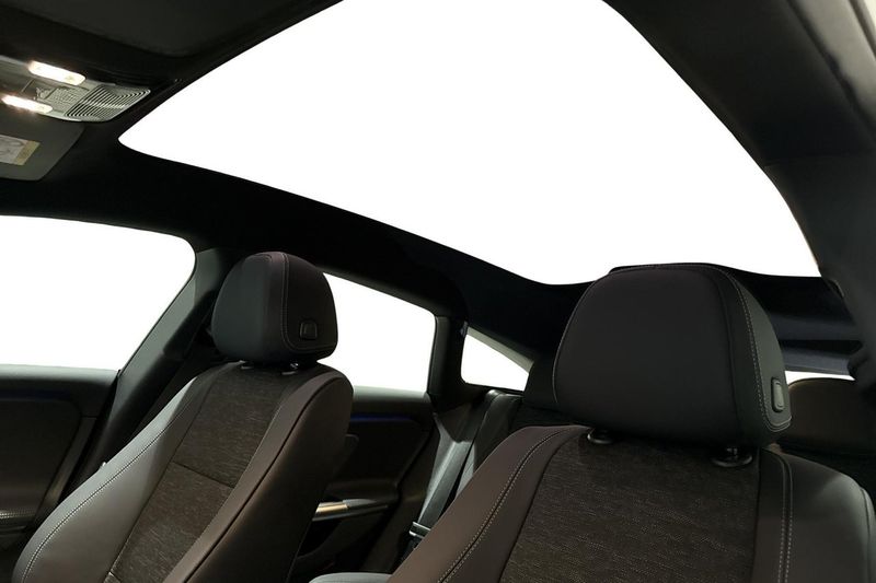 Mercedes CLA250 bild 6