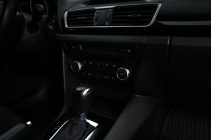 Mazda 3 bild 22