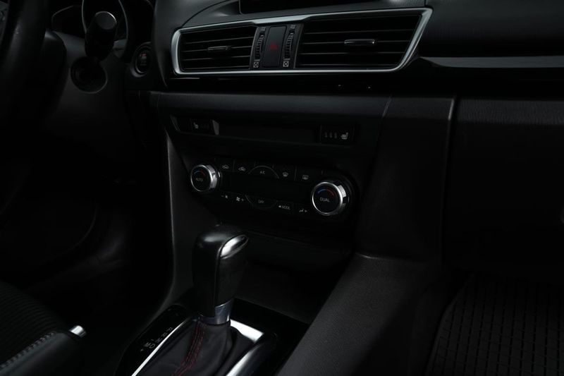 Mazda 3 bild 22
