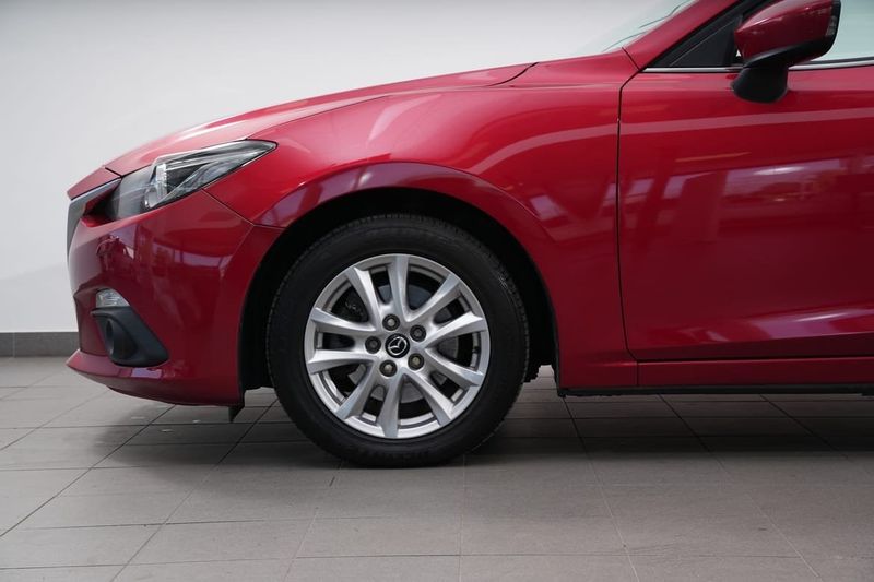 Mazda 3 bild 4